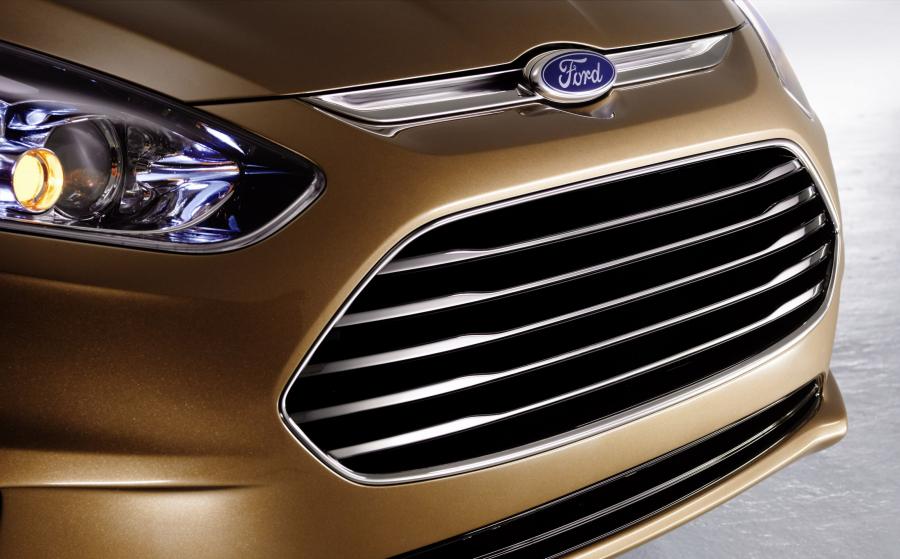  Ford B-Max 2011 года  (фото 19 из 28)